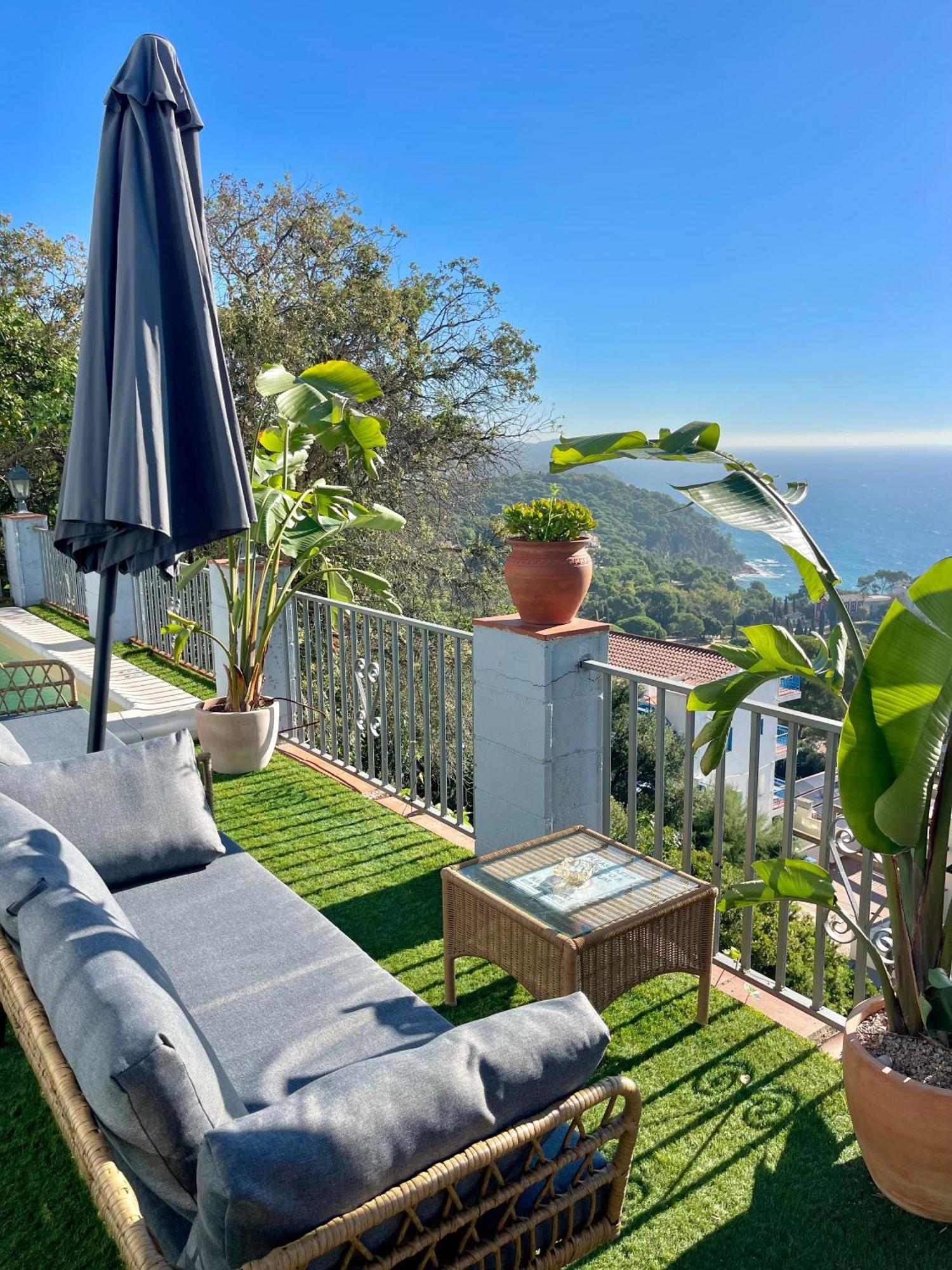 Seahomes Vacations, La Casa Blue Mediterranean Lifestyle Blanes Exteriör bild